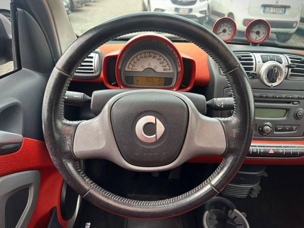 smart Fortwo 1000 62 kW coupé passion (17)
