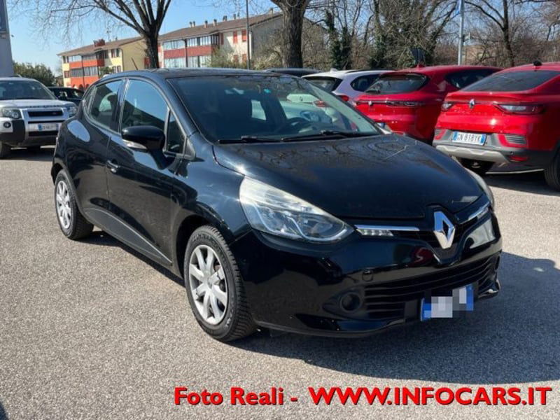 Renault Clio 1.2 75CV 5 porte Zen