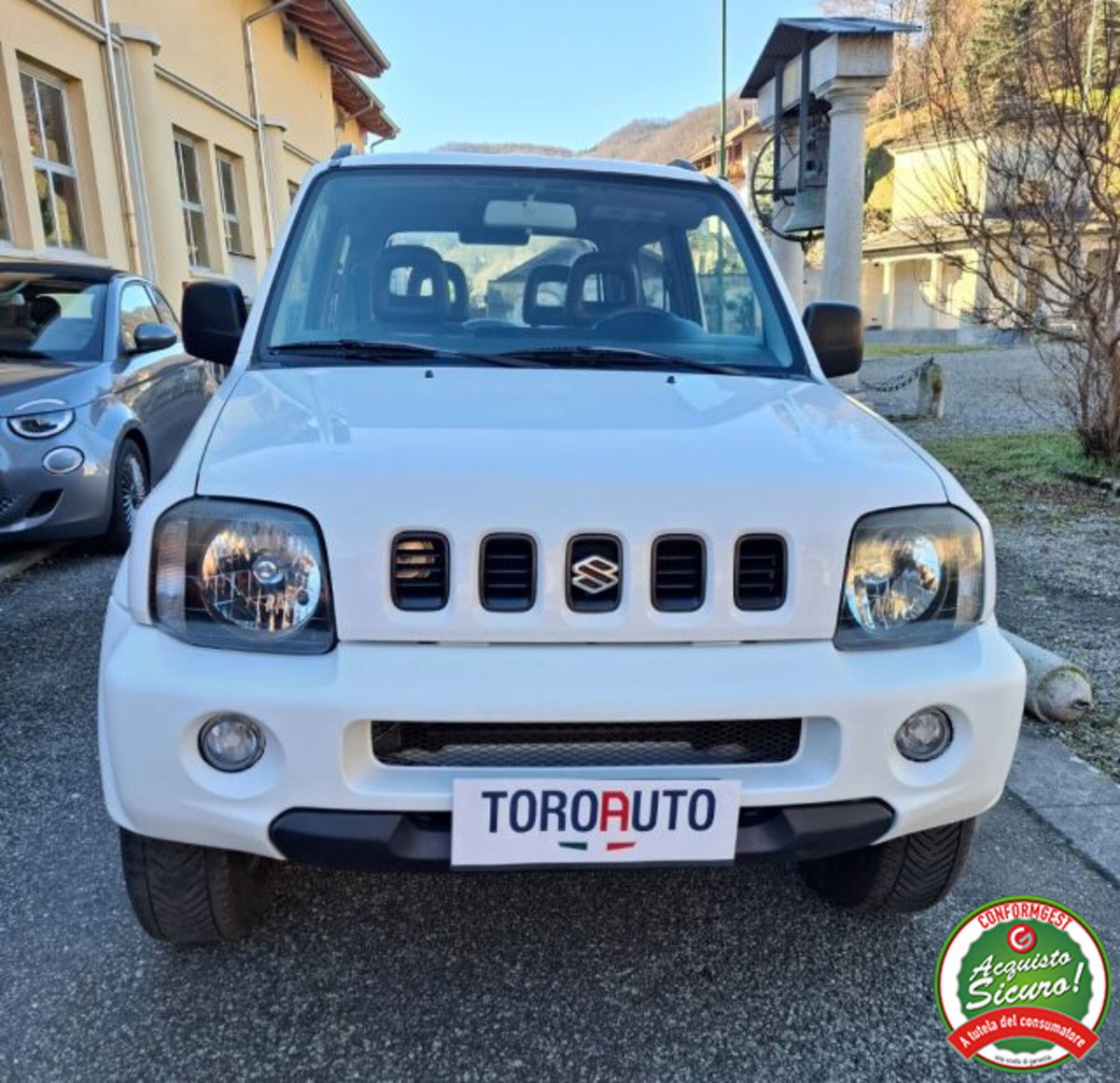 Suzuki Jimny 1.3i 16V cat 4WD JLX (2)