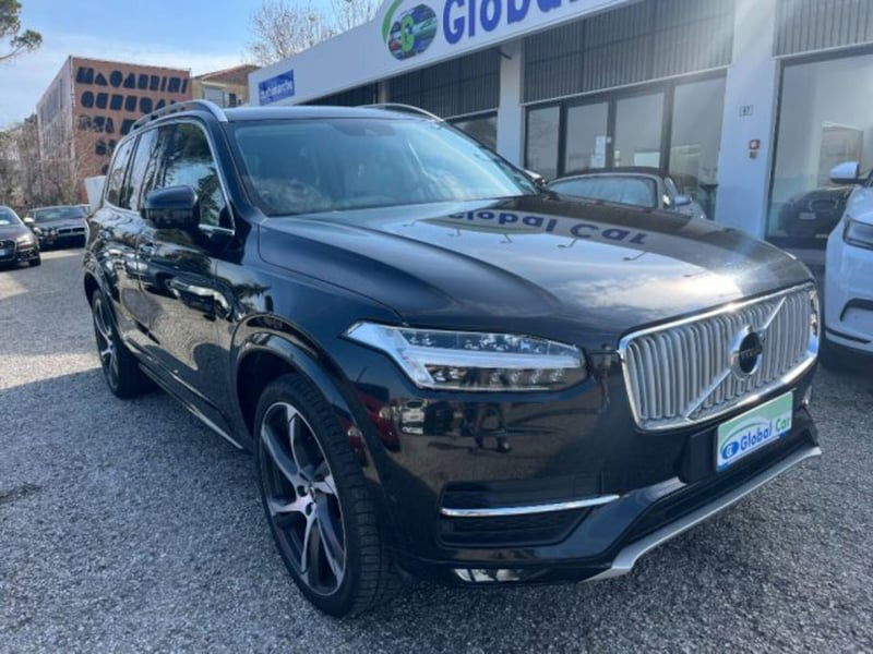 Volvo XC90 D5 AWD Geartronic Momentum