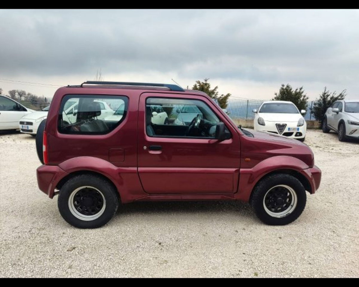 Suzuki Jimny 1.3i 16V cat 4WD JLX (6)