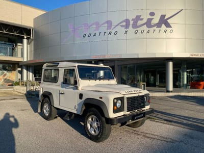 Land Rover Defender 90 2.4 TD4 Station Wagon S usata