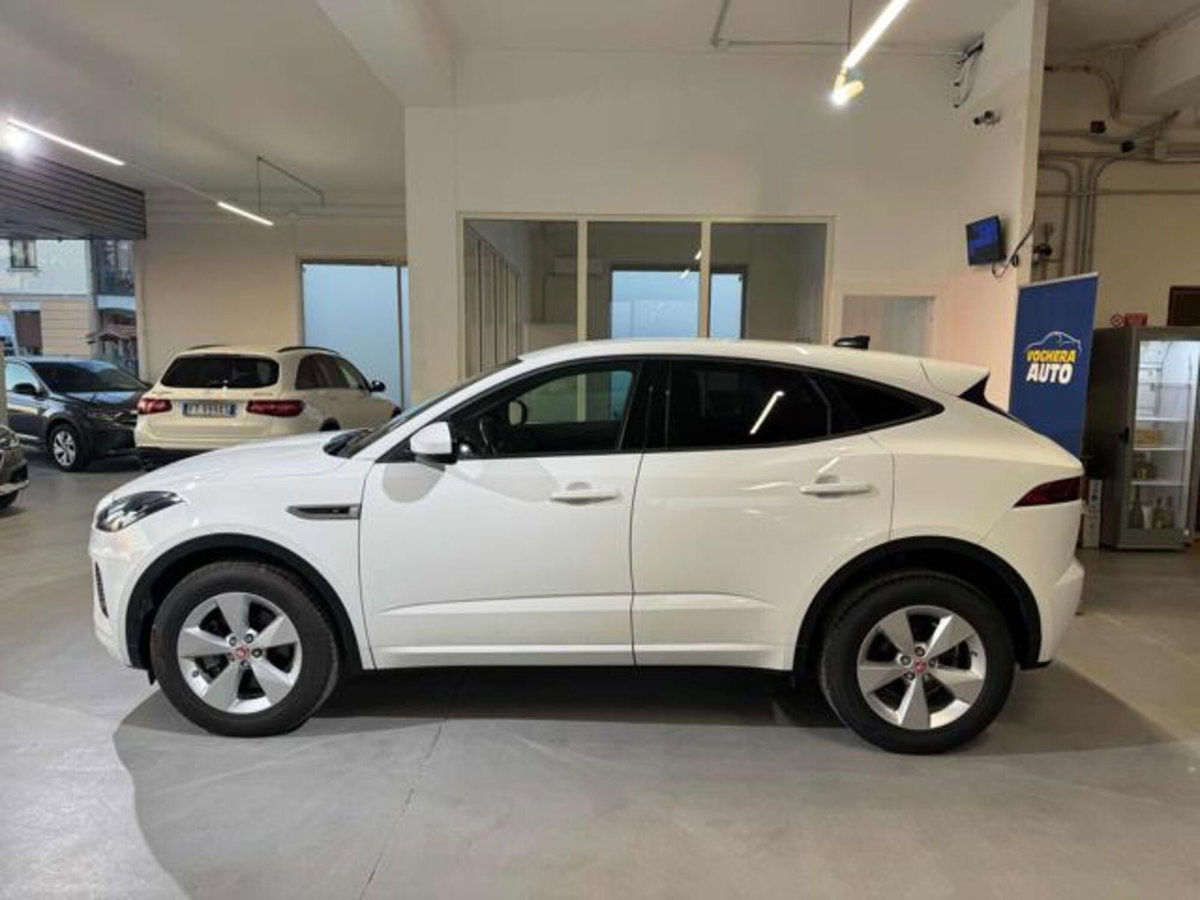 Jaguar E-Pace 2.0D 150 CV AWD aut. R-Dynamic HSE (6)