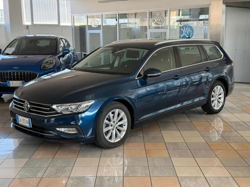 Volkswagen Passat Variant 1.6 TDI SCR DSG Business BMT