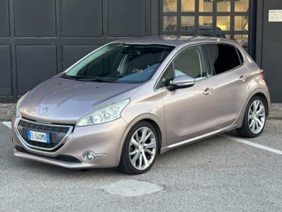 Peugeot 208 e-HDi 92 CV Stop&Start 5 porte Allure usata
