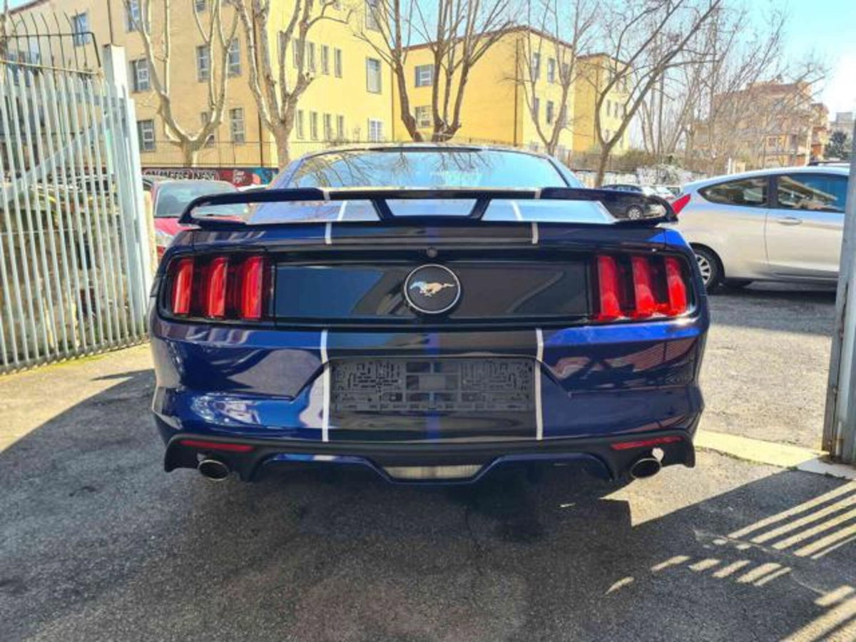 Ford Mustang Coupé Fastback 5.0 V8 TiVCT aut. GT (4)