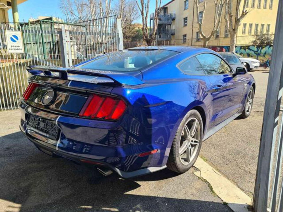 Ford Mustang Coupé Fastback 5.0 V8 TiVCT aut. GT (5)