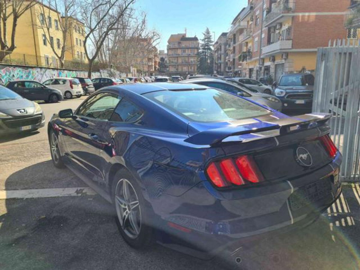 Ford Mustang Coupé Fastback 5.0 V8 TiVCT aut. GT (6)