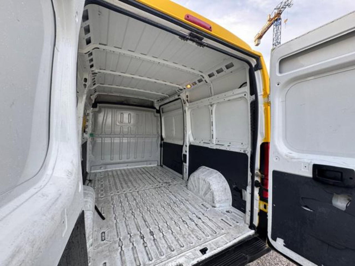 Citroen Jumper Furgone 33 BlueHDi 130 PM-TM Furgone (10)