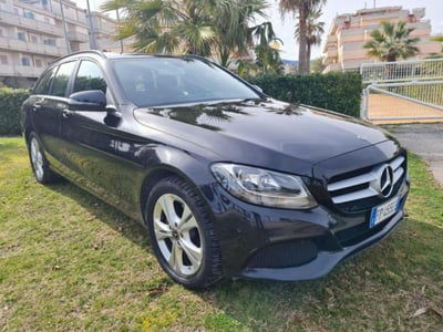 Mercedes-Benz Classe C Station Wagon 220 d 4Matic Auto Sport  usata