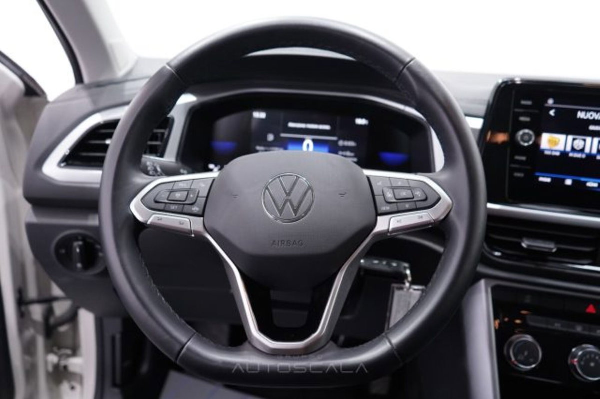 Volkswagen T-Roc 2.0 tdi Life 150cv dsg (13)