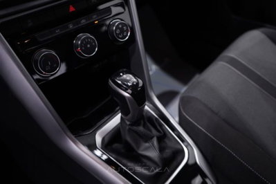 Volkswagen T-Roc 2.0 tdi Life 150cv dsg (20)
