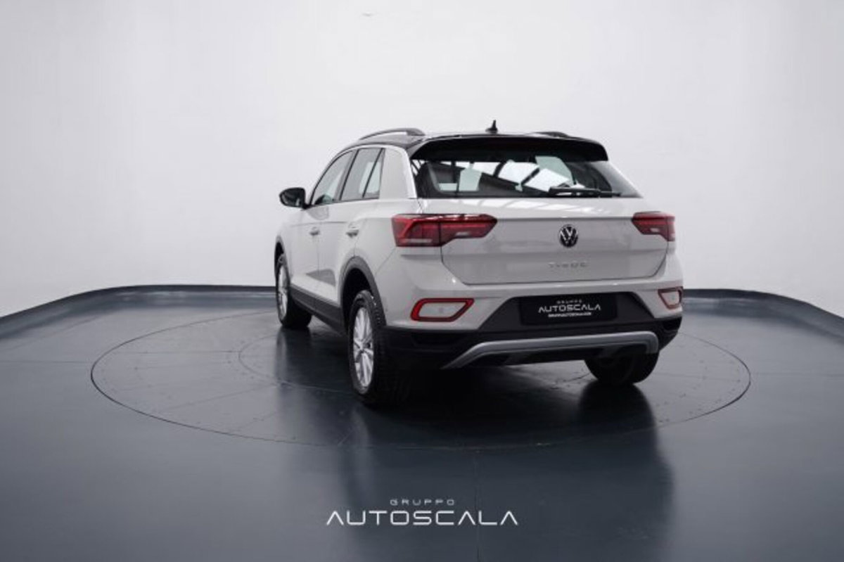 Volkswagen T-Roc 2.0 tdi Life 150cv dsg (4)