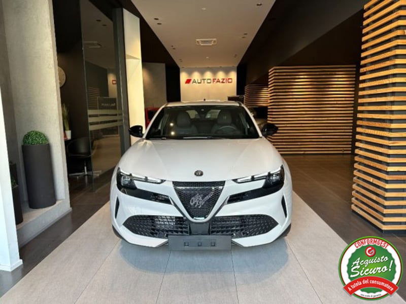 Alfa Romeo Junior 1.2 ibrida 145cv edct6