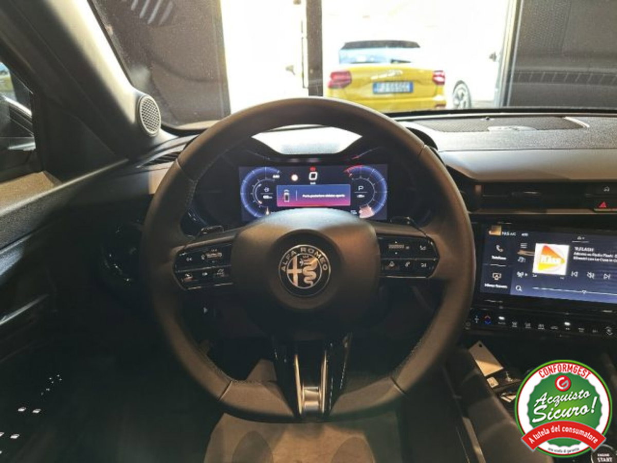 Alfa Romeo Junior 1.2 ibrida 145cv edct6 (10)