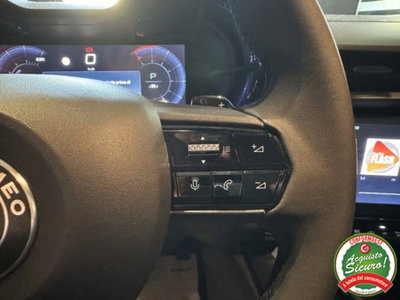 Alfa Romeo Junior 1.2 ibrida 145cv edct6 (18)