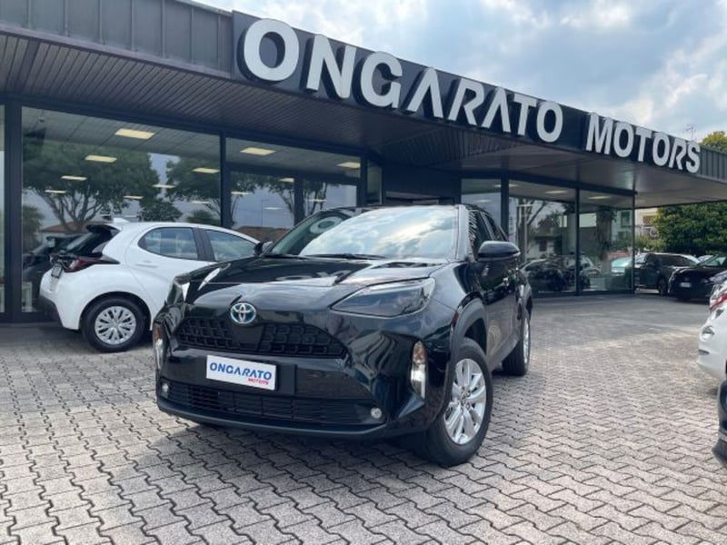 Toyota Yaris Cross 1.5h GR Sport Black Sky fwd 116cv e-cvt