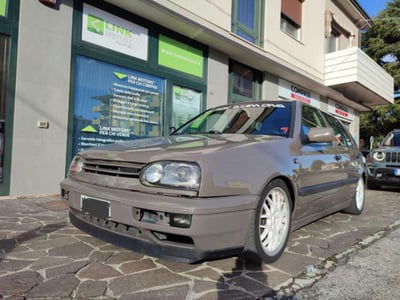 Volkswagen Golf 2.0 cat 3 porte GTI Edition usata