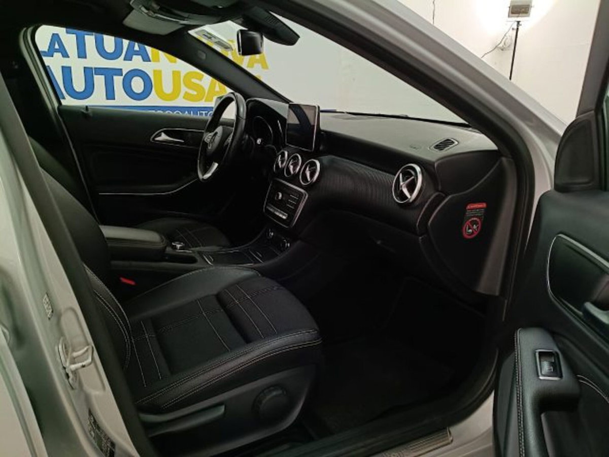 Mercedes-Benz Classe A 200 d Sport (16)