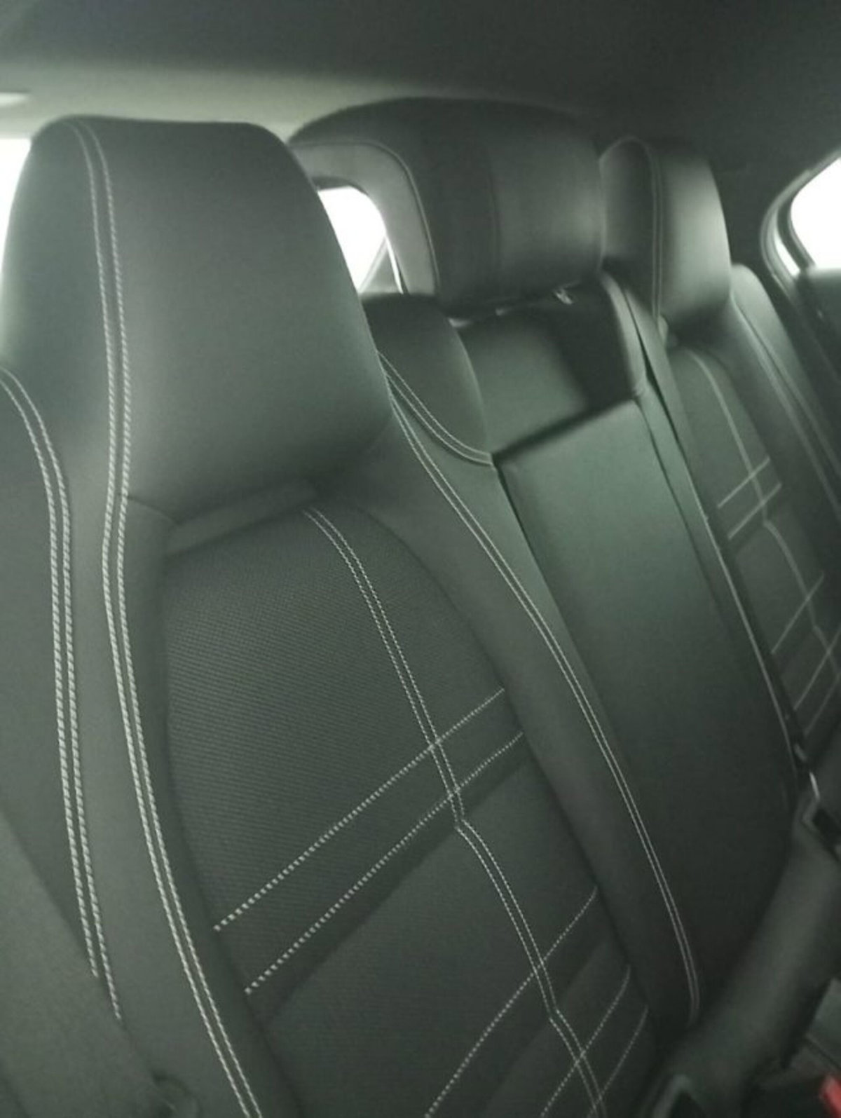 Mercedes-Benz Classe A 200 d Sport (15)