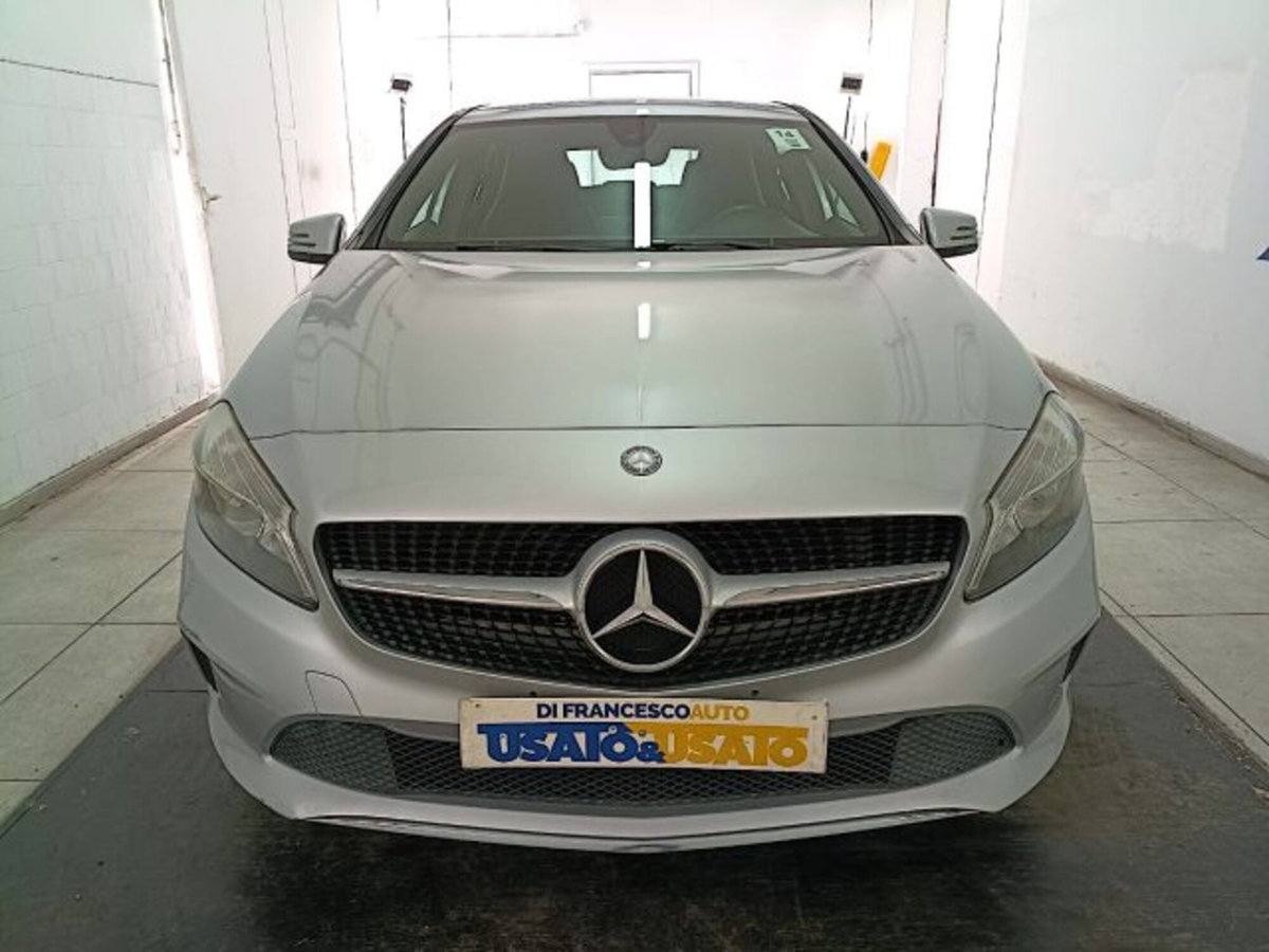 Mercedes-Benz Classe A 200 d Sport (3)