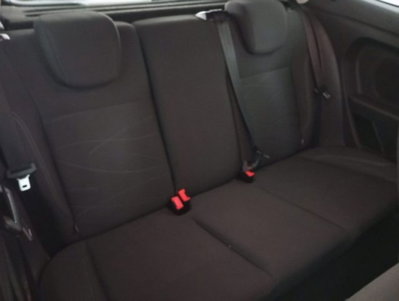 Ford Fiesta Plus 1.5 TDCi 75CV 3 porte (13)