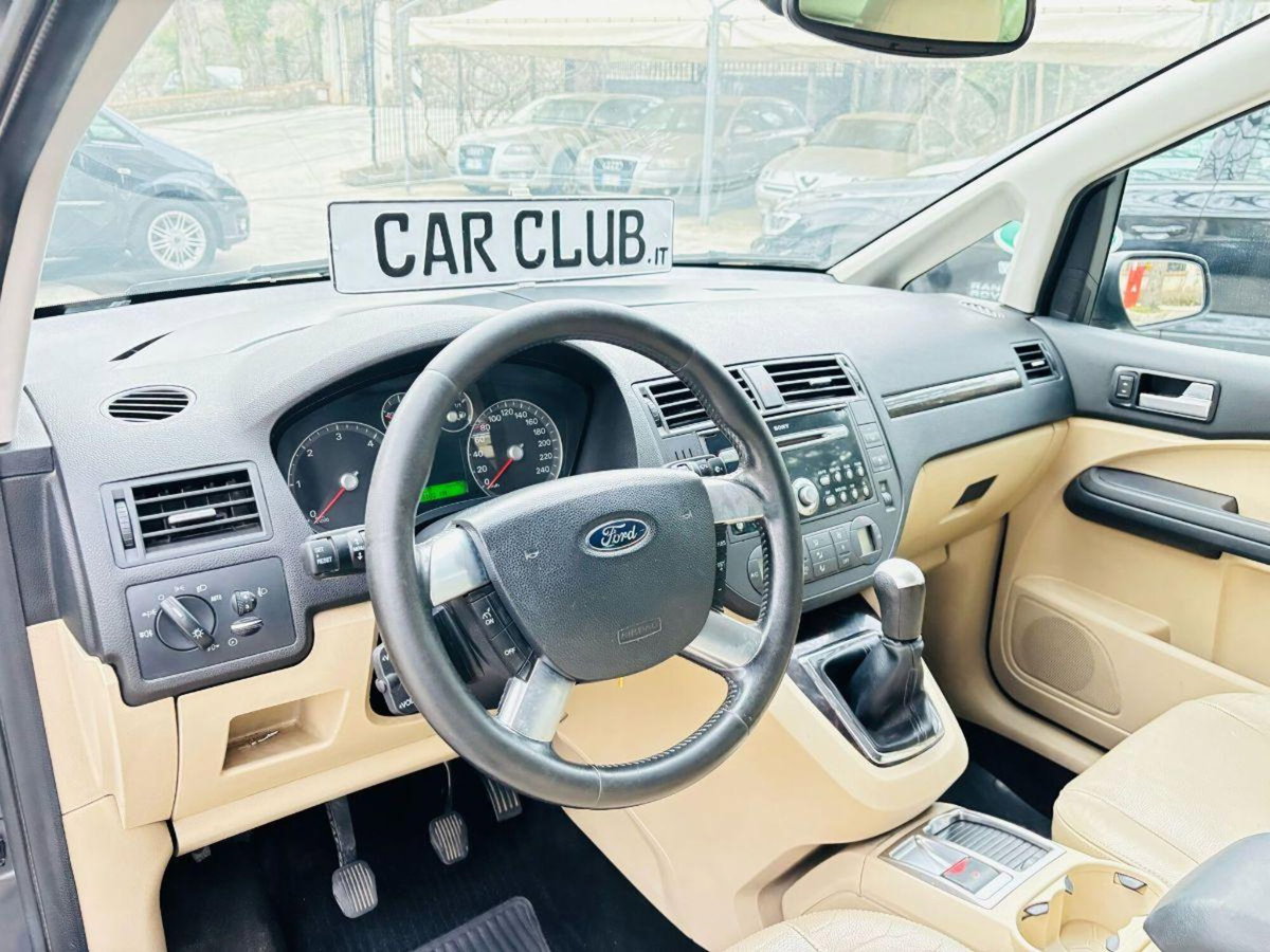 Ford C-Max 2.0 TDCi 136 CV (10)