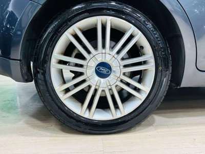 Ford C-Max 2.0 TDCi 136 CV (6)