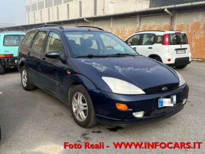 Ford Focus Station Wagon 1.8 TDDi cat SW Ambiente usata