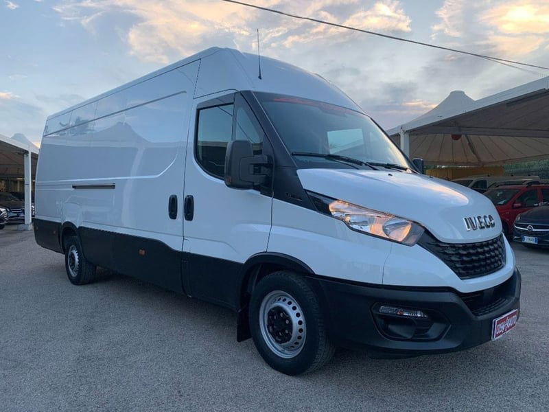 Iveco Daily Furgone 35S16V 2.3 HPT PLM-TA Furgone
