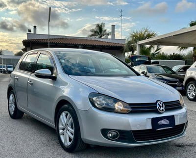 Volkswagen Golf 1.6 TDI DPF DSG 5p. Highline usata