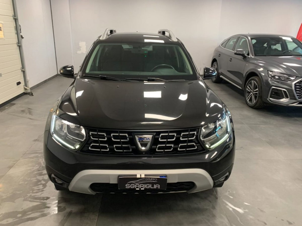 Dacia Duster 1.5 Blue dCi 8V 115 CV 4x2 15th Anniversary (2)
