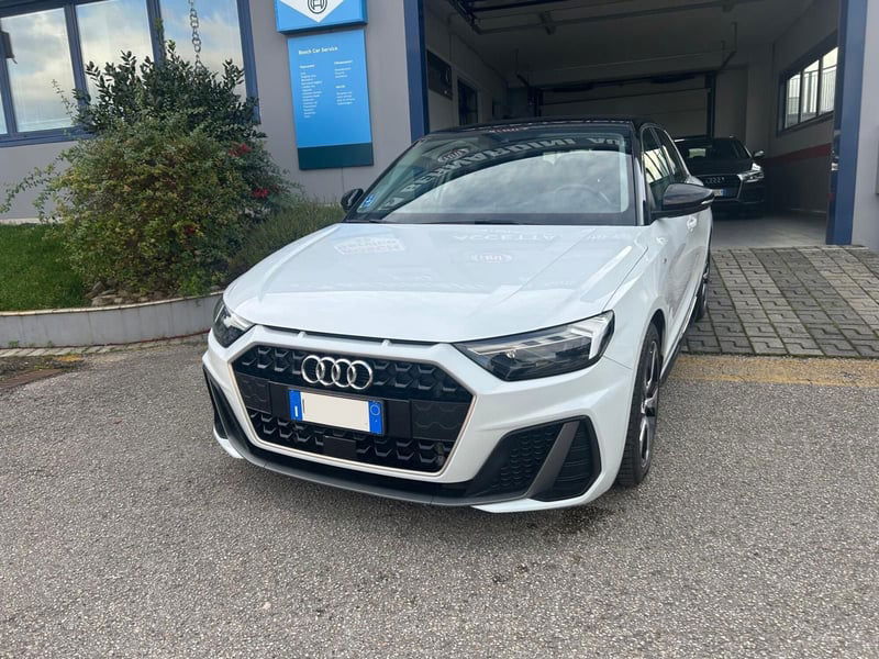 Audi A1 Sportback 30 TFSI S line edition