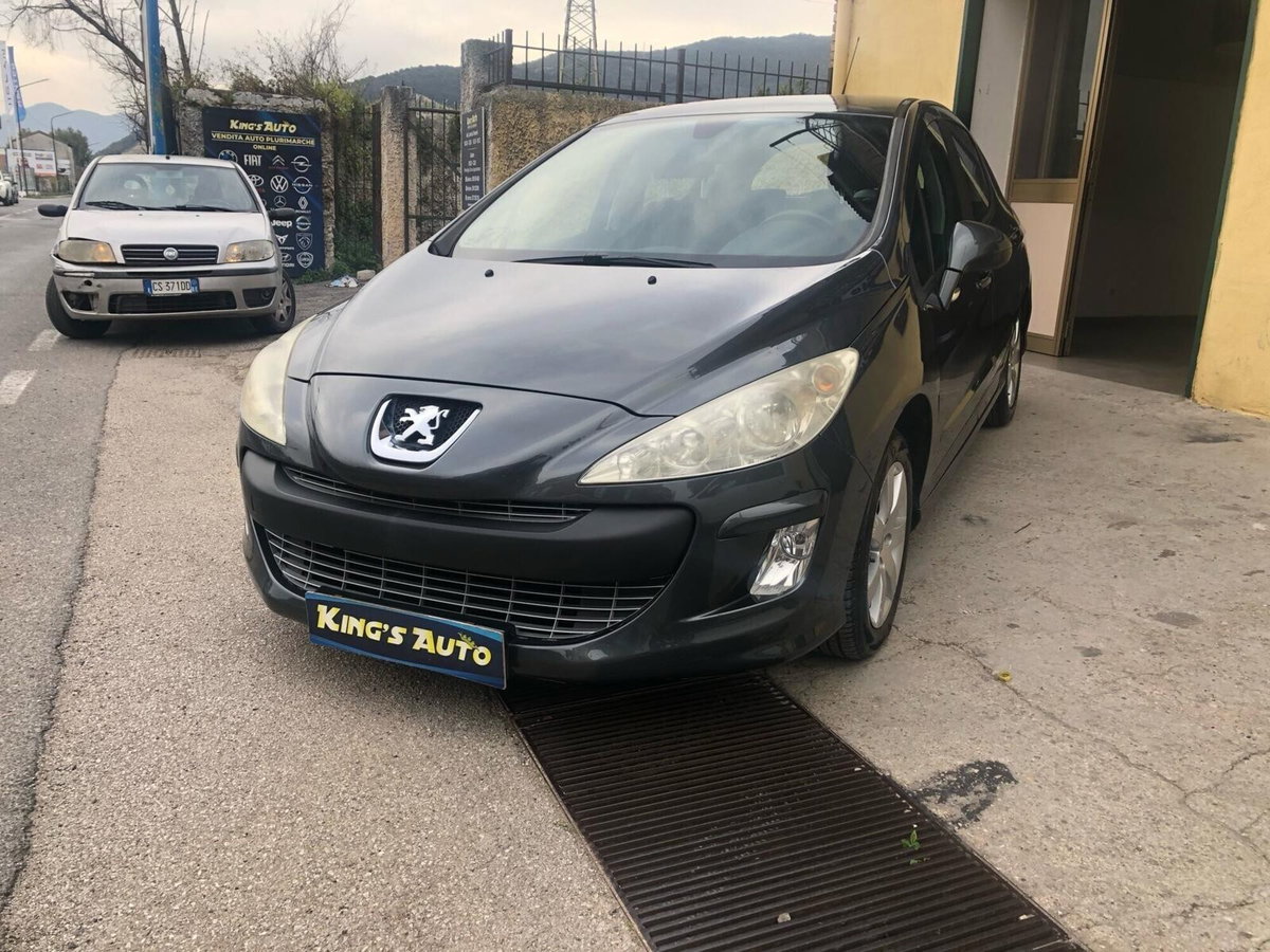 Peugeot 308 1.6 8V HDi 112CV cambio robototizzato 5p. Premium (5)