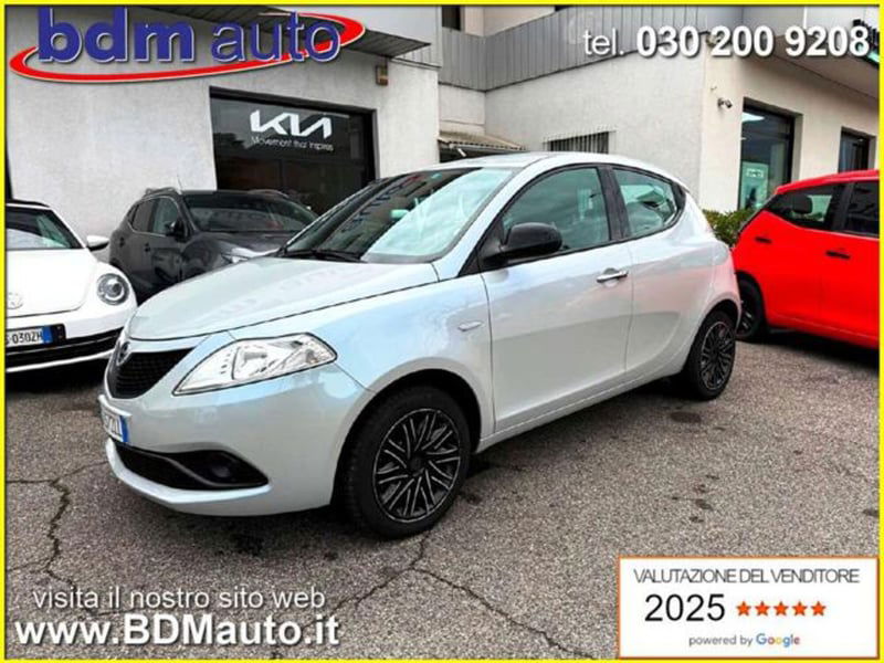 Lancia Ypsilon 1.2 69 CV 5 porte Gold