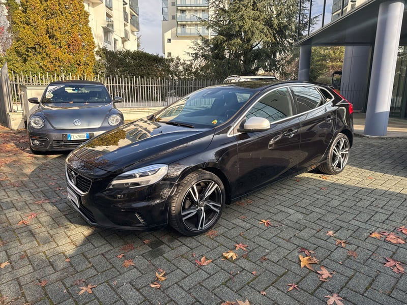 Volvo V40 D2 R-design Kinetic