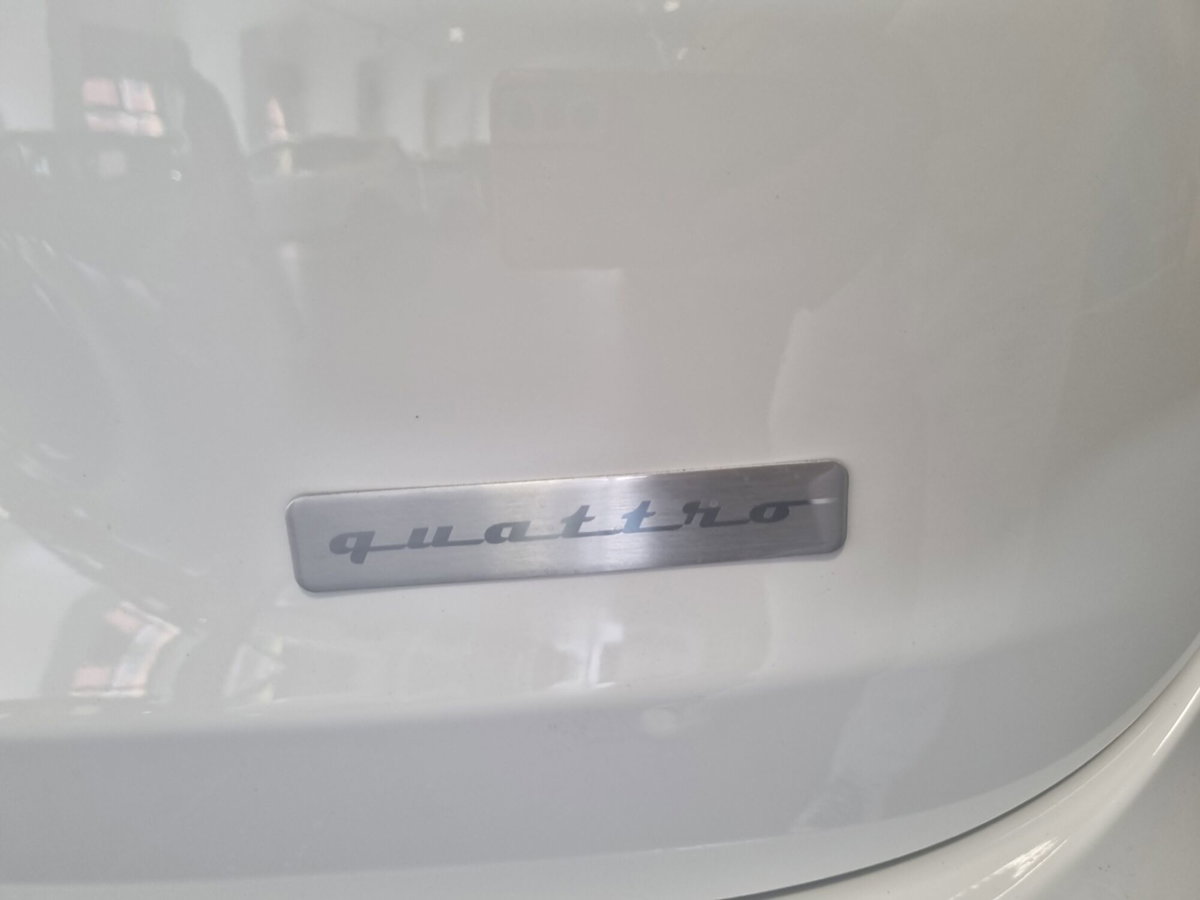 Cirelli Cirelli 4 1.5 turbo Plus dct (6)