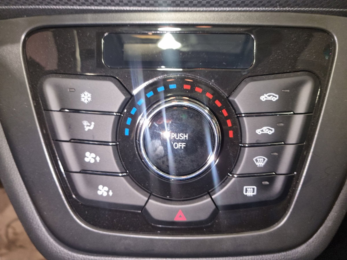 Cirelli Cirelli 1 1.5 Premium 110cv (14)