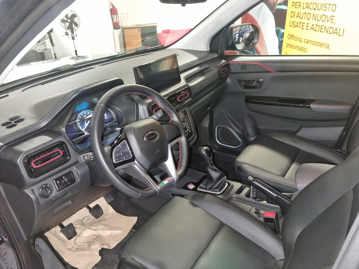 Cirelli Cirelli 1 1.5 Premium 110cv (6)