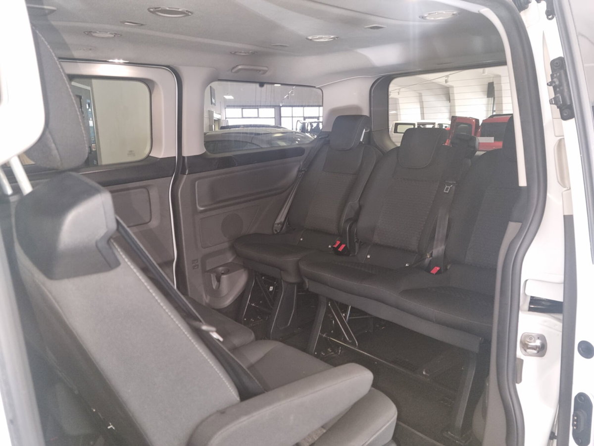 Ford Tourneo Custom 320 2.0 TDCi 130CV aut. PC Trend (10)