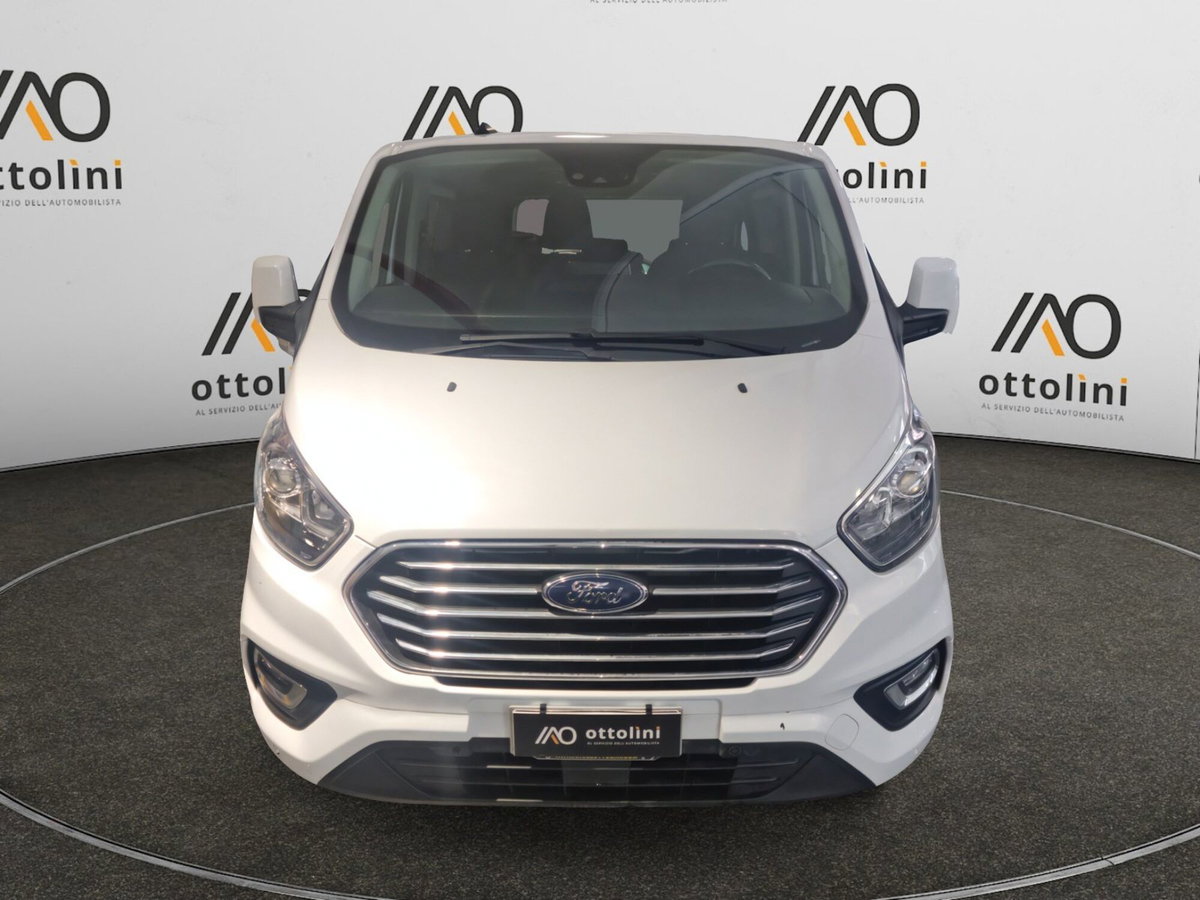 Ford Tourneo Custom 320 2.0 TDCi 130CV aut. PC Trend (2)