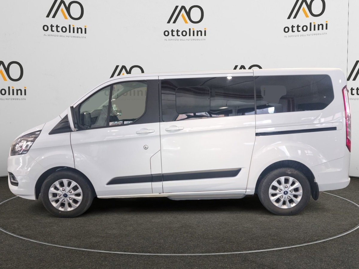 Ford Tourneo Custom 320 2.0 TDCi 130CV aut. PC Trend (3)
