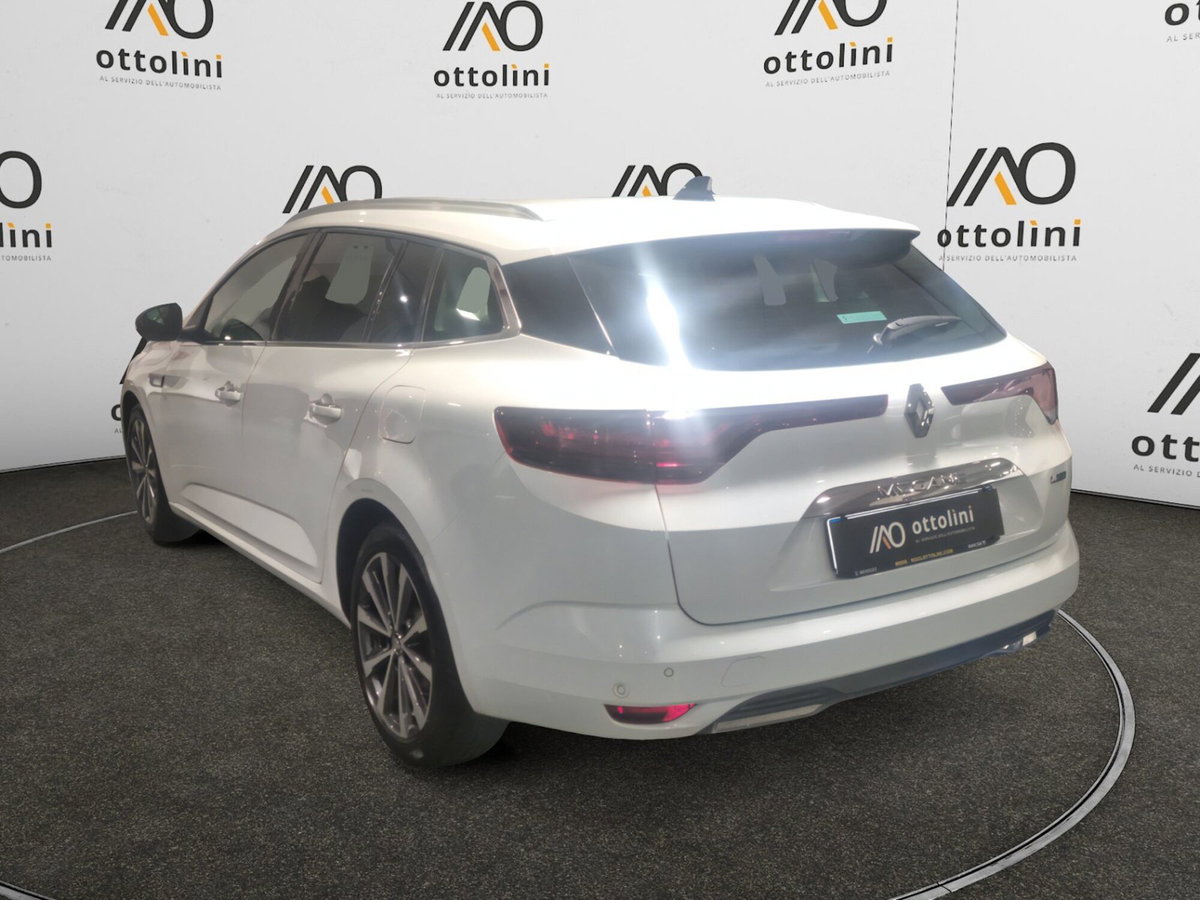 Renault Mégane Sporter Plug-in Hybrid E-TECH 160 R.S. Line (4)