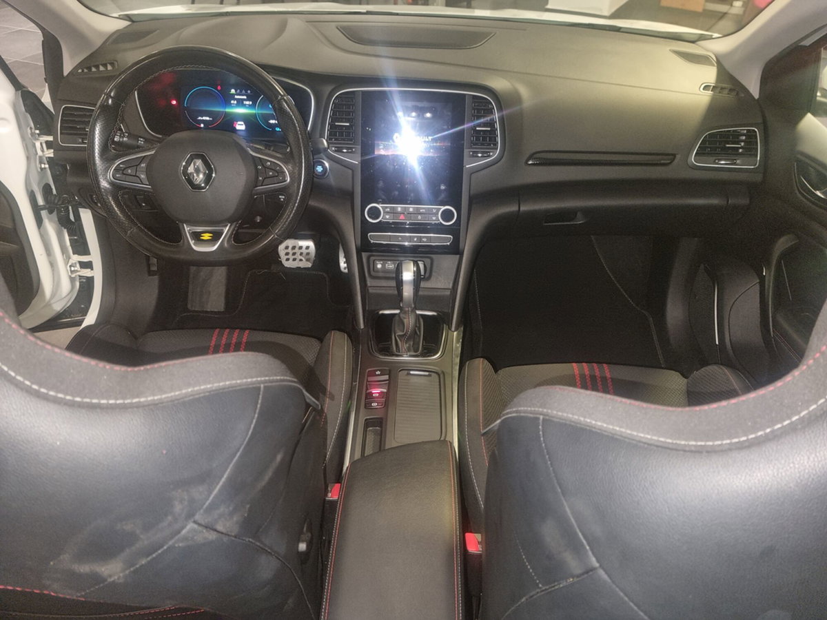 Renault Mégane Sporter Plug-in Hybrid E-TECH 160 R.S. Line (7)