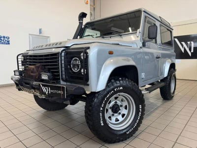 Land Rover Defender 90 2.4 TD4 Station Wagon S usata