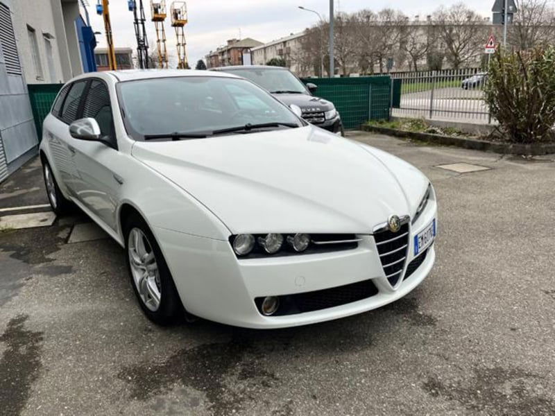 Alfa Romeo 159 SportWagon 2.0 JTDm 136 CV Sportwagon Distinctive