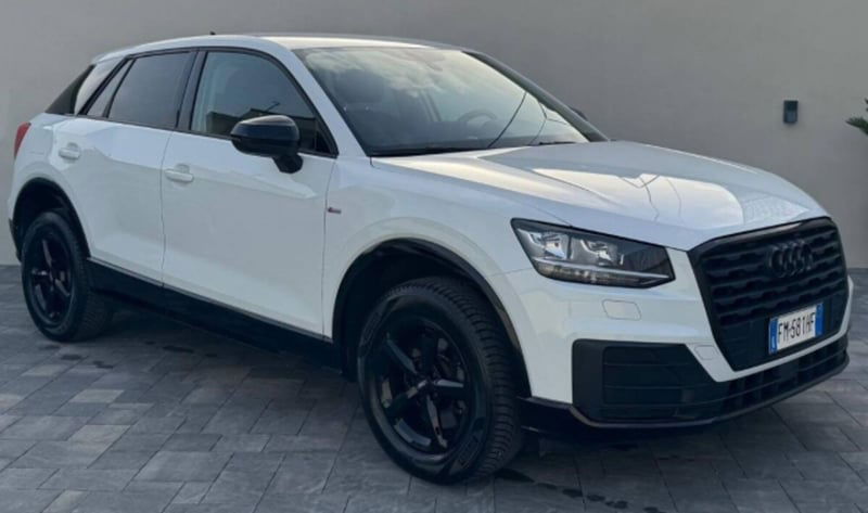 Audi Q2 Q2 30 TDI Identity Black