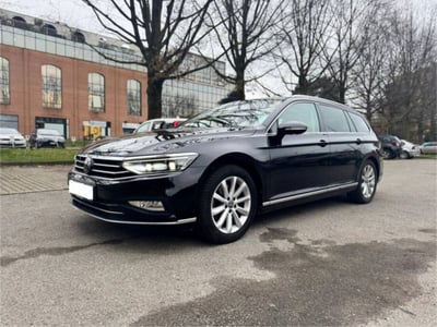 Volkswagen Passat Variant 2.0 TDI DSG Executive BlueMotion Tech. usata