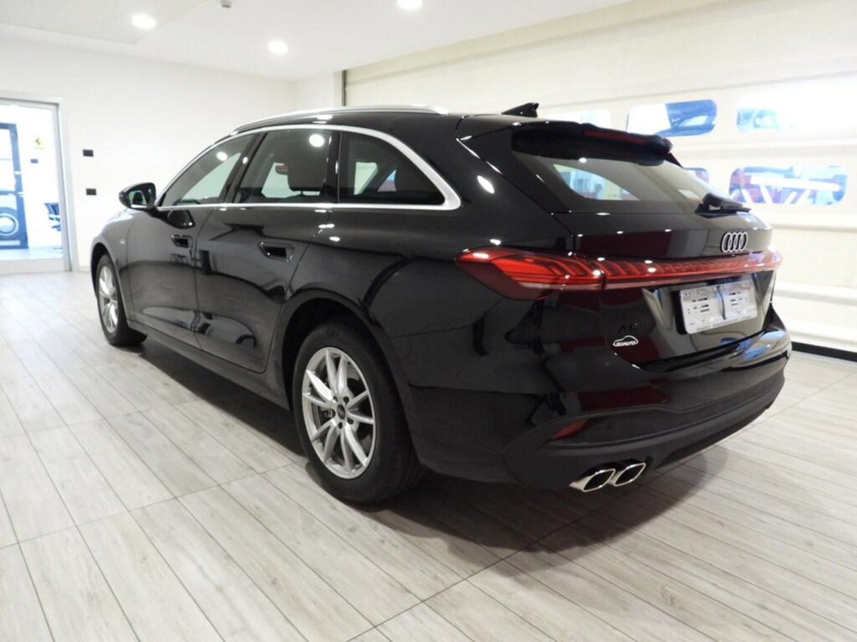Audi A5 Avant 2.0 tdi mhev+ S line edition 204cv s-tronic (4)