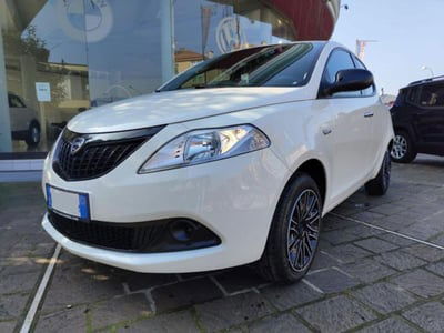 Lancia Ypsilon 1.0 FireFly 5 porte S&S Hybrid Ecochic A. Ferretti